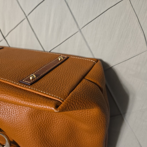 Dooney and Bourke Caramel Logo Lock shoulder bag - Picture 6 of 10